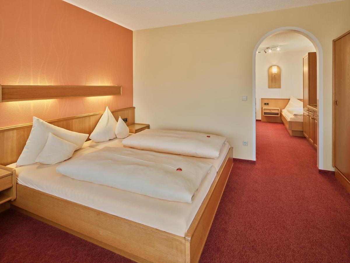אוברוולפאך Hotel Garni Cafe Schacher מראה חיצוני תמונה