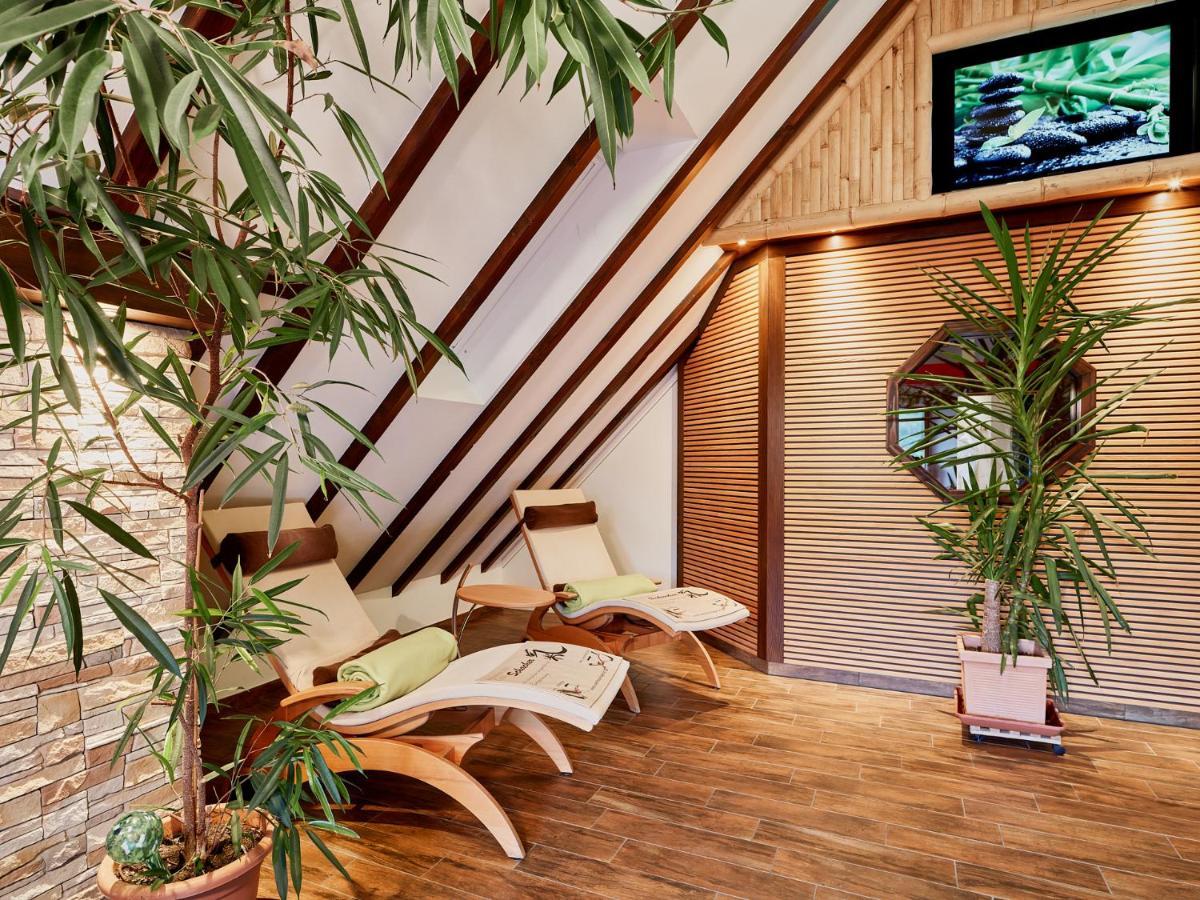 אוברוולפאך Hotel Garni Cafe Schacher מראה חיצוני תמונה