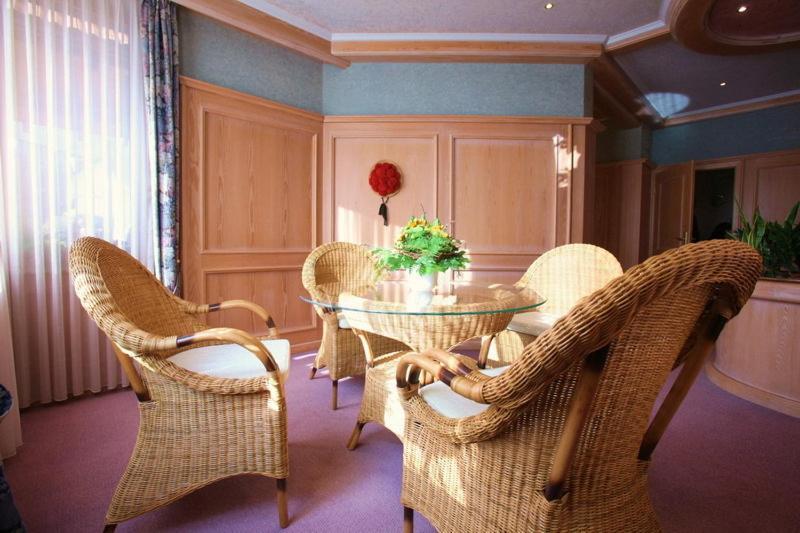 אוברוולפאך Hotel Garni Cafe Schacher מראה חיצוני תמונה